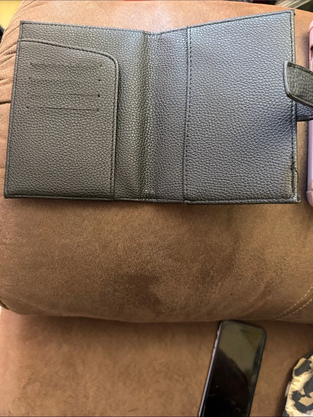 Luxe Willowy Black Pebbled Leather Planner